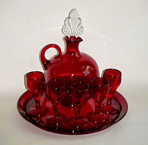 New Martinsville # 111 "Cozy Cordial" Decanter Set