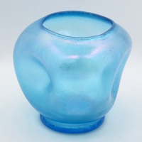 Diamond Pinched Cupped Vase