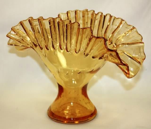 Diana Handcraft Crimped Basket Vase