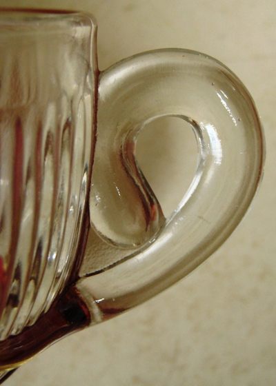 Indiana #1009 Leaf Punch Cup Handle