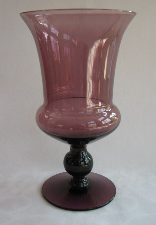 Morgantown # 1160 Decor Baronet Vase