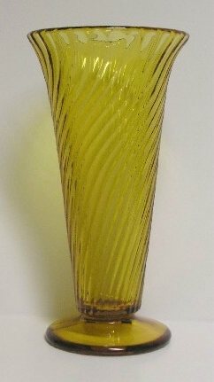 Duncan & Miller #  40 Spiral Flutes Vase