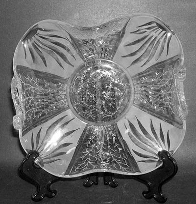 Fenton #1621-E Bowl with Silvertone and San Toy  Decoration