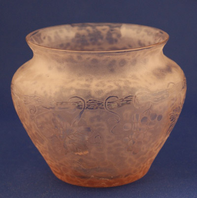 Fostoria #4103 Vase with #287 Grape Brocade Etch