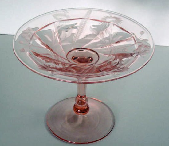 Heisey #1252 Twist Compote w/ Unknown Cutting