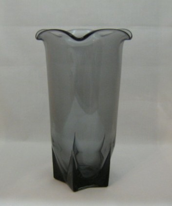 Heisey #1632 Lodestar Vase