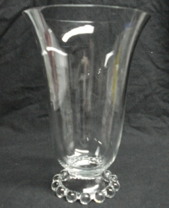 Imperial # 400/  21 Candlewick Vase