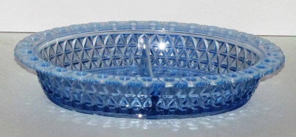 Imperial # 749 Lace Edge Divided Bowl