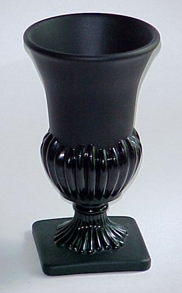 Imperial # 132 Urn Vase