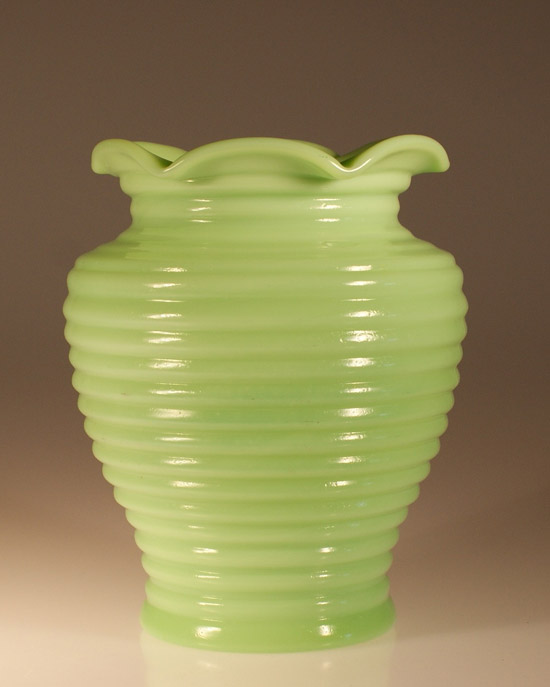 McKee # 101 Vase (Sarah)
