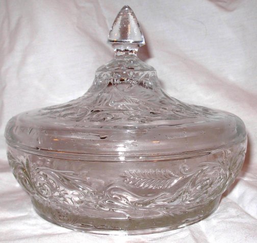 McKee Rock Crystal Candy Box & Cover