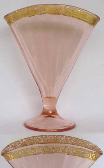 Paden City # 502 Fan Vase