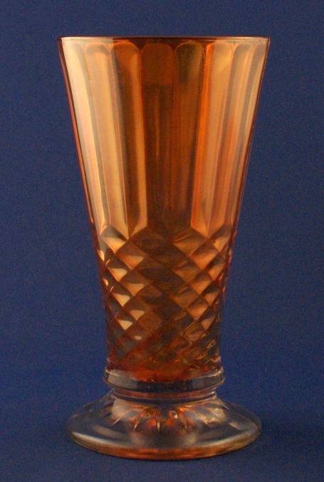 Tiffin Aunt Polly Vase