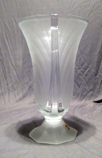 Tiffin Velva Vase