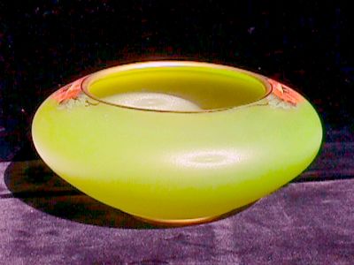 Tiffin #  179 Canary Satin Nasturtium Bowl