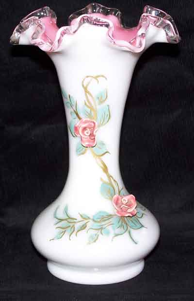 Unknown Decoration on Fenton Peach Crest Vase