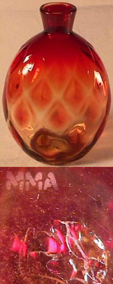 Unknown Amberina Bottle/Flask/Vase made for MMA