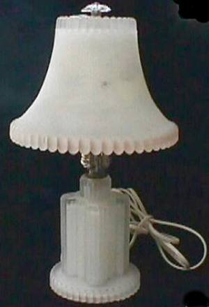 Unknown Glass Deco Lamp