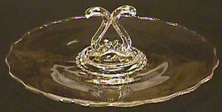 Viking #5294 Princess Center Handled Nut Bowl