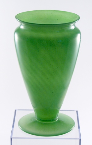 Hocking # 322/3 Vase
