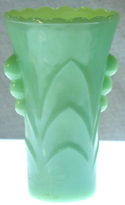 Hocking Jadeite Vase