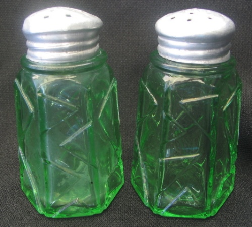 Unknown Salt & Pepper Shakers