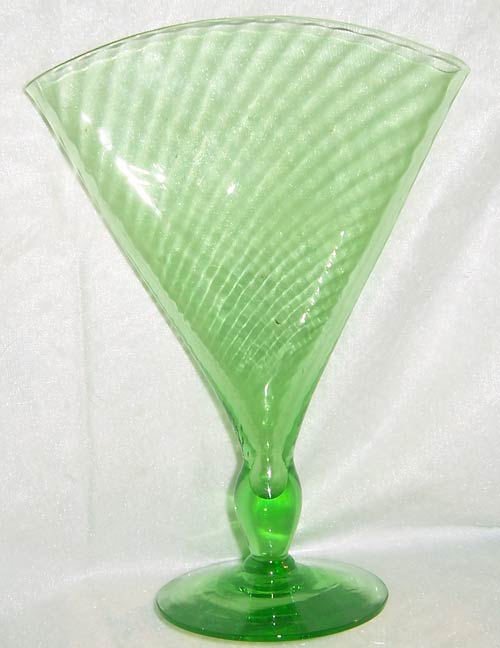 Huntington Fan Vase