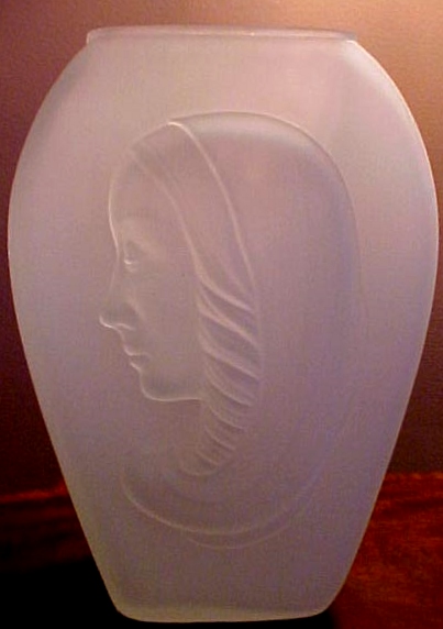 Phoenix #279 Sculptured Crystal Madonna Vase