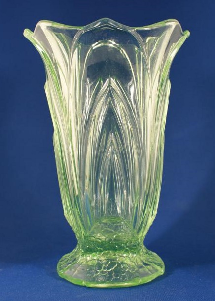 Brockwitz #  6921/24 Vase