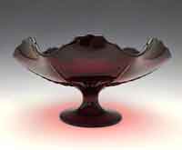 New Martinsville Radiance No. 4219 Footed Crimped Bowl