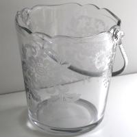 Cambridge # 957 Ice Bucket w/ #748 Lorna Etch