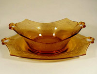 Central #2002 Oval Serving Bowl and Platter