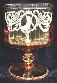 Central Cigarette Holder with Morgan Etch