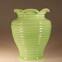 McKee # 101 Vase (Sarah)