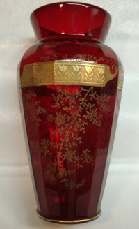 Paden City Swanson Vase w/ Unknown Gold Tulip Etch