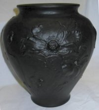 Tiffin #16255 Poppy Vase