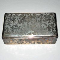 Westmoreland #1800 Cigarette Box w/ Silver Decoration