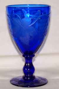Pairpoint Goblet with Grapes Cutting