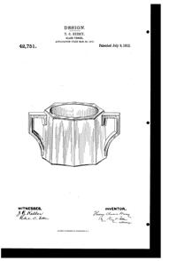 Heisey # 353 Medium Flat Panel Creamer Design Patent D 42751-1