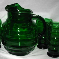 Anchor Hocking Twirl Forest Green Round Pitcher & Tumblers