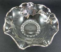 Viking #5207 Princess Crimped Bowl w/ Silver Decoration