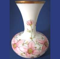 Consolidated #4038 Con-Cora Vase w/ Dogwood Decoration