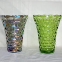 Federal Yorktown Vases