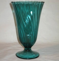 Jeannette Swirl Vase