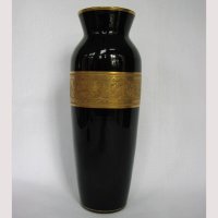 Maryland Glass Co. Vase w/ Dragon Etch