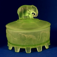 L. E. Smith Elephant Carousel Powder Box