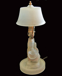 L.E. Smith "Sleeping Mexican" Lamp