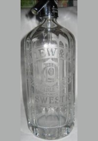 Drew & Co Pure Table Water
